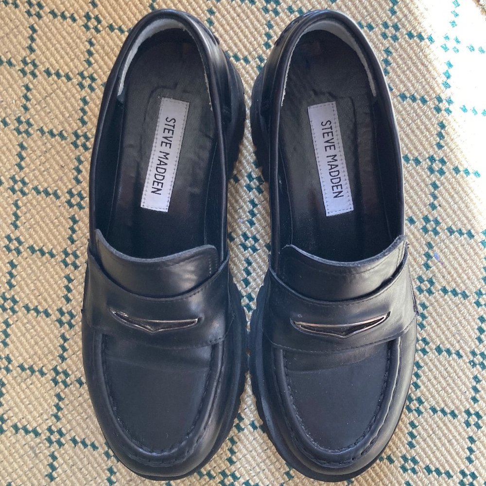 Steve Madden Loafers 8M chunky soul black